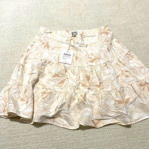NWT Rhythm Neutral Floral Tiered Skirt Size M
